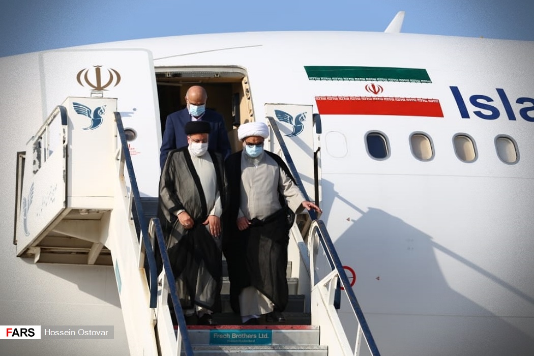 مراسم استقبال از رئیس‌جمهور در بوشهر