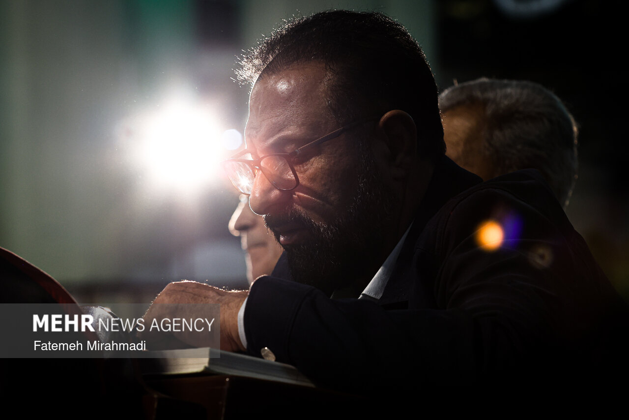 جزء خوانی قرآن کریم در حرم  عبدالعظیم 