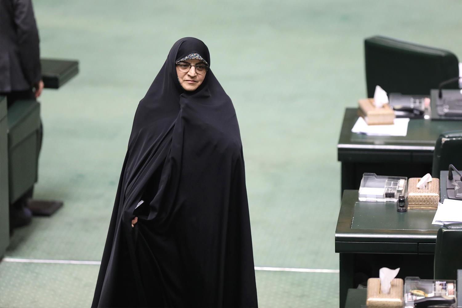 چهل و یکمین نشست بررسی برنامه هفتم توسعه در صحن علنی مجلس شورای اسلامی