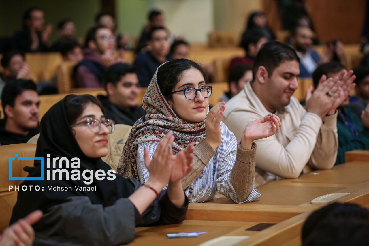 پزشکیان در مراسم تجلیل از مدال آوران المپیاد ۲۰۲۴