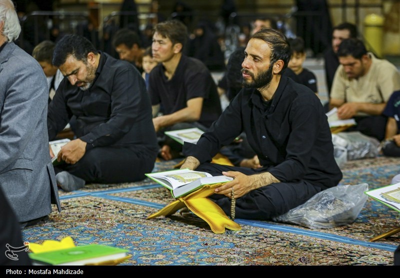 مراسم احیای شب عاشورا در مسجد جمکران