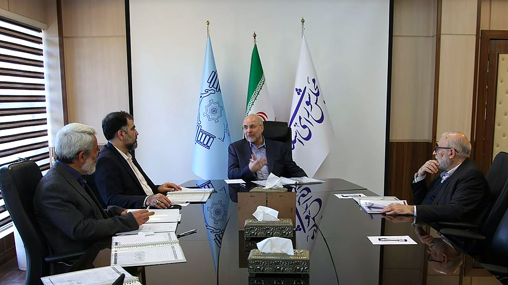 دومین جلسه هیأت امنای کتابخانه مجلس با حضور قالیباف