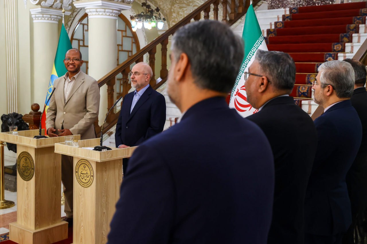 کنفرانس خبری مشترک رؤسای مجالس ایران و اتیوپی