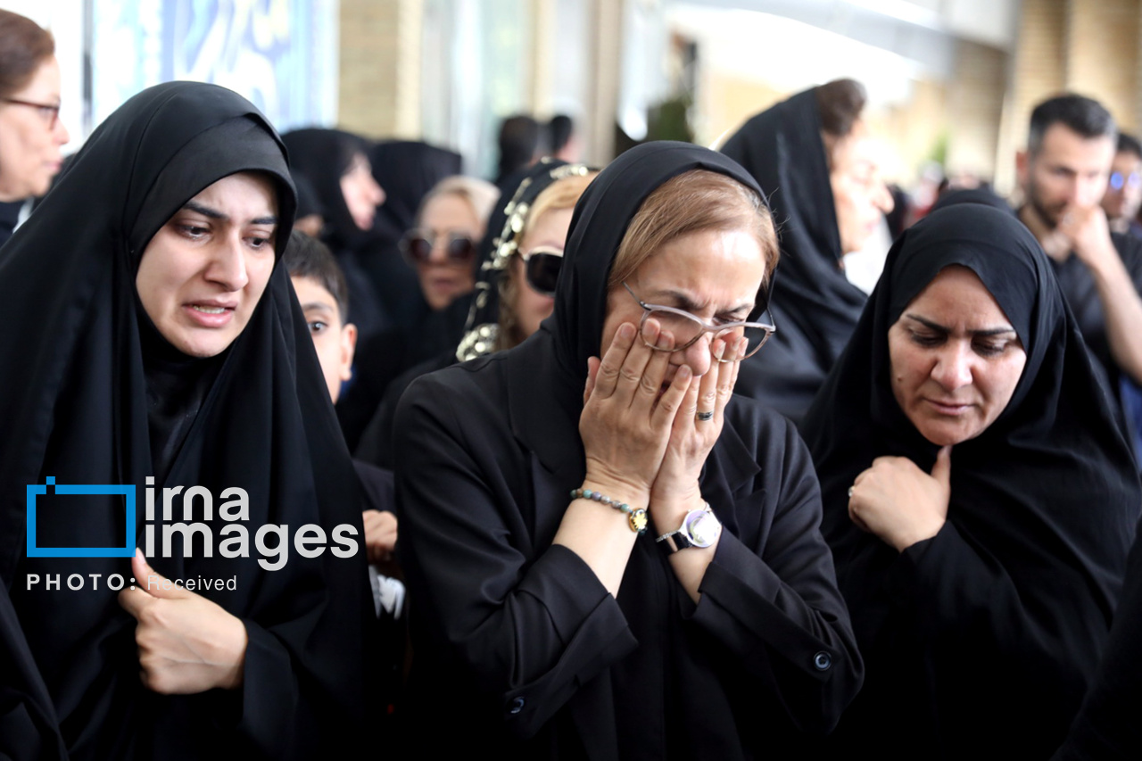 تشییع پیکر شهید دو ساله «رایان قاسمیان»