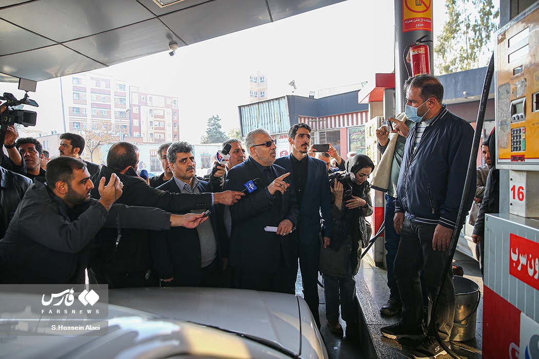 بازدید وزیر نفت از جایگاه سوخت «بهار شیراز»