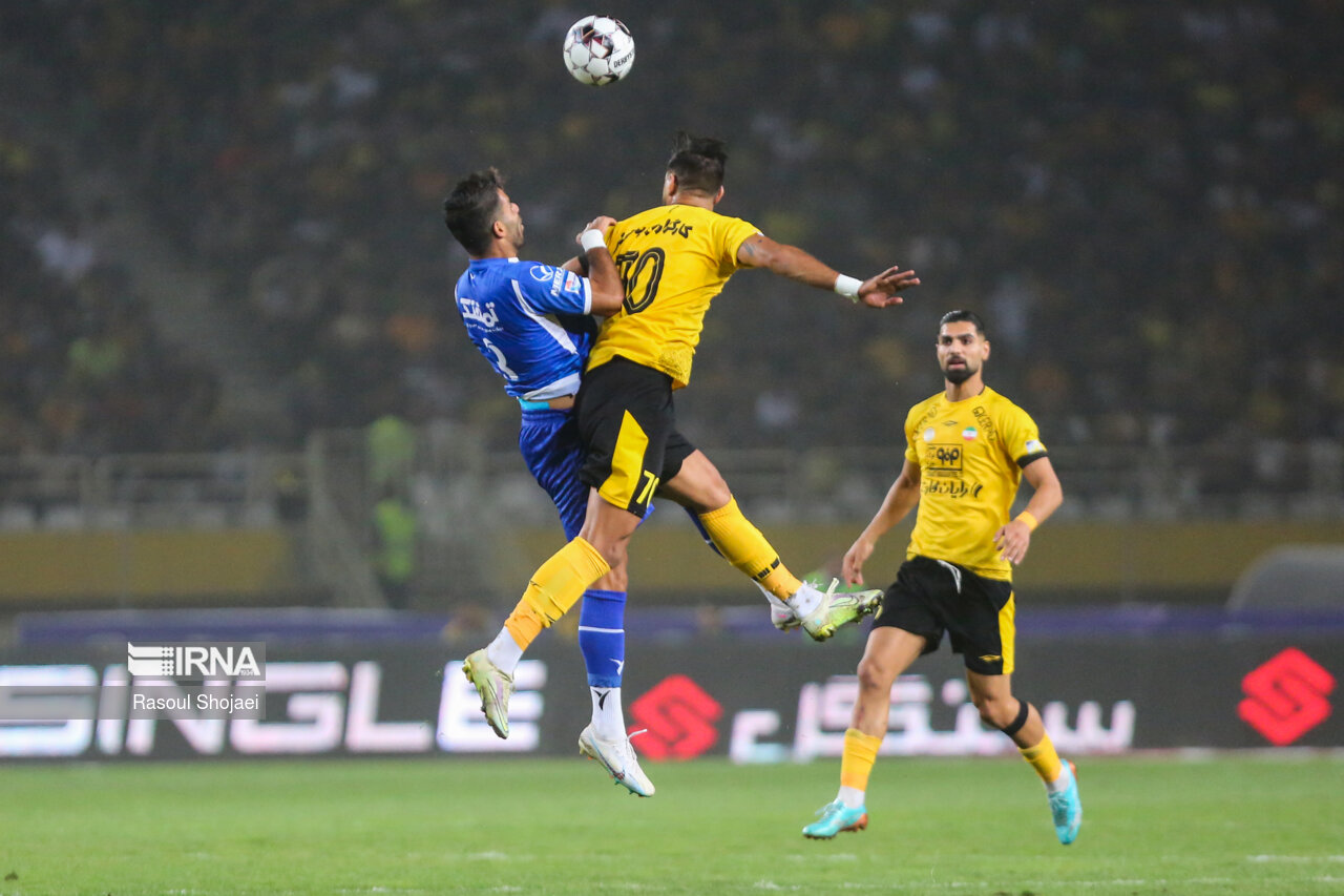 لیگ برتر فوتبال- سپاهان و استقلال