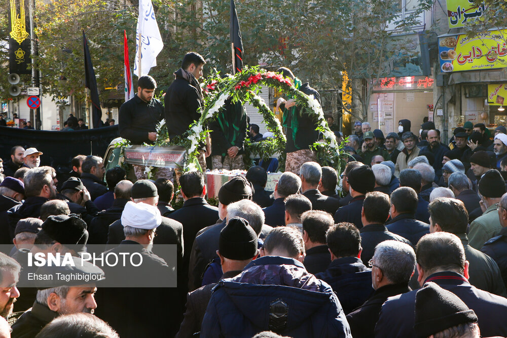 تشییع شهدای گمنام در زنجان