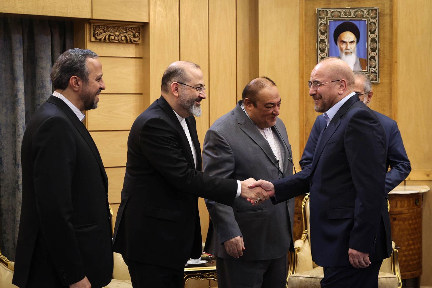 بدرقه رسمی قالیباف در سفر به آفریقای جنوبی