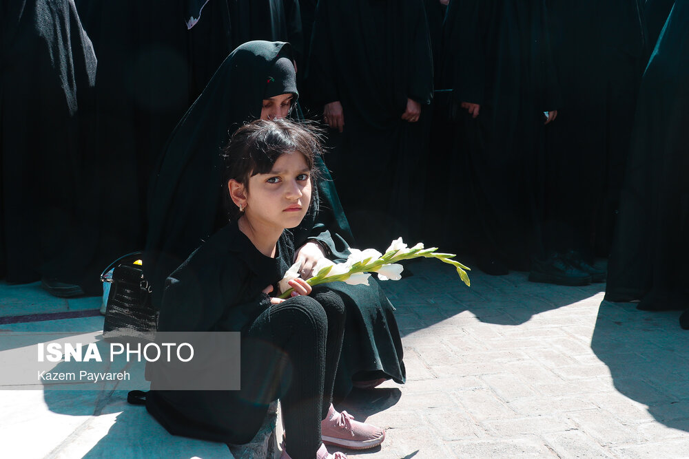 تشییع پیکر مطهر ۷ شهید حمله رژیم صهیونیستی