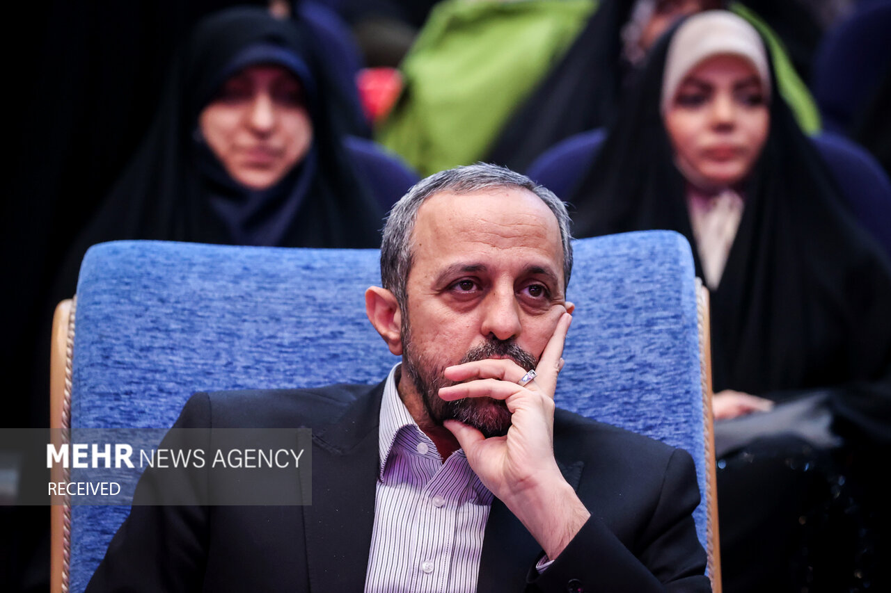 گردهمایی دختران جوان محلات و دانشگاه‌های تهران با حضور رئیس مجلس