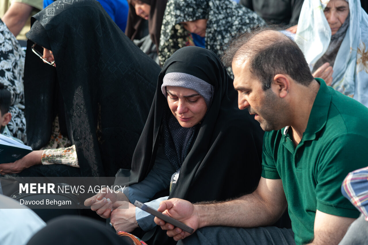 مراسم قرائت دعای عرفه در حرم مطهر امام رضا (ع)