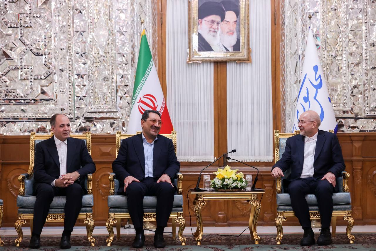 دیدارهای نوروزی جمعی از مسئولان نظام با قالیباف