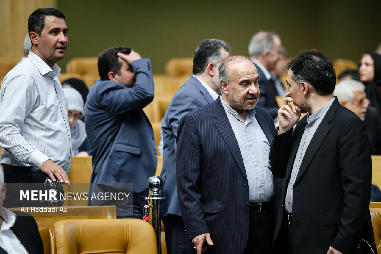  همایش اعضای کمیته‌های مشورتی انتخاب دولت چهاردهم