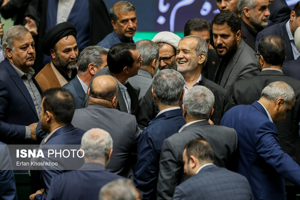 صحن علنی مجلس ۱۱ آذر