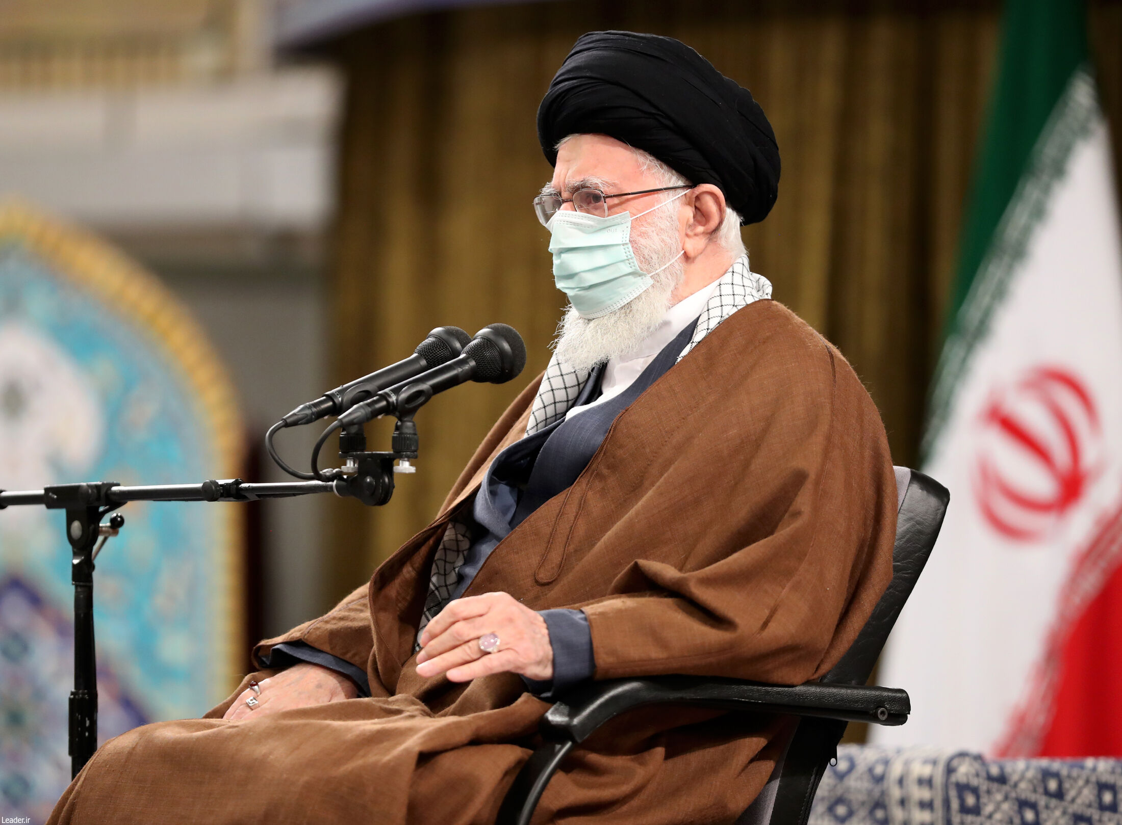 دیدار جمعی از فعالان بخش‌های تولید با رهبر انقلاب