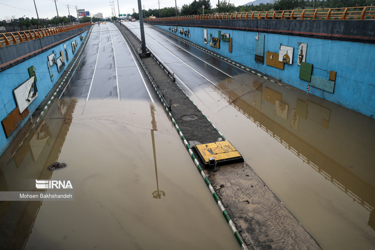 بارش های سیل آسا در مشهد