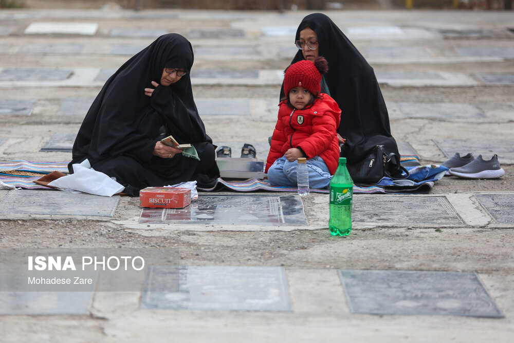 آیین چراغ برات در بهشت رضا (ع) - مشهد