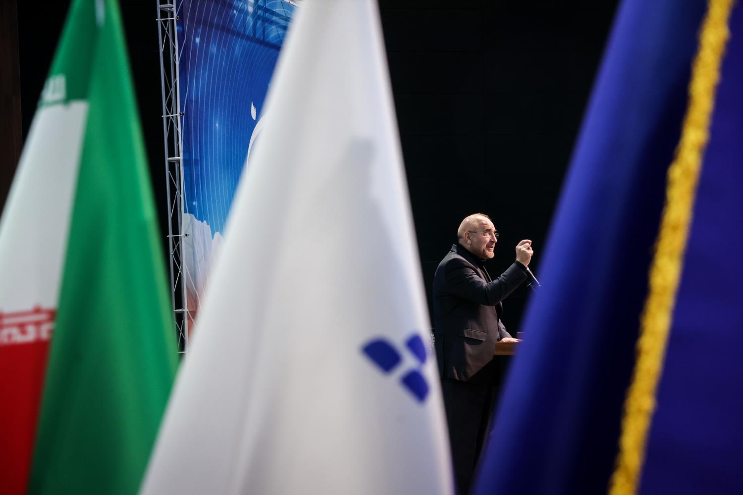 رویداد نظاره جهش تولید دانش بنیان با حضور قالیباف