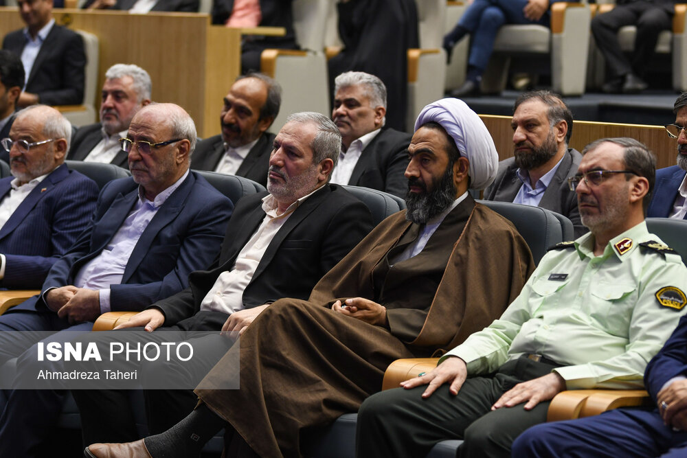 سفر رئیس جمهور به اصفهان