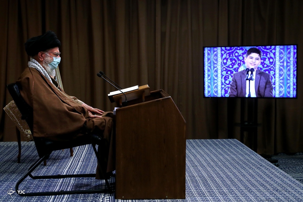 حضور رهبر انقلاب در مراسم انس با قرآن کریم