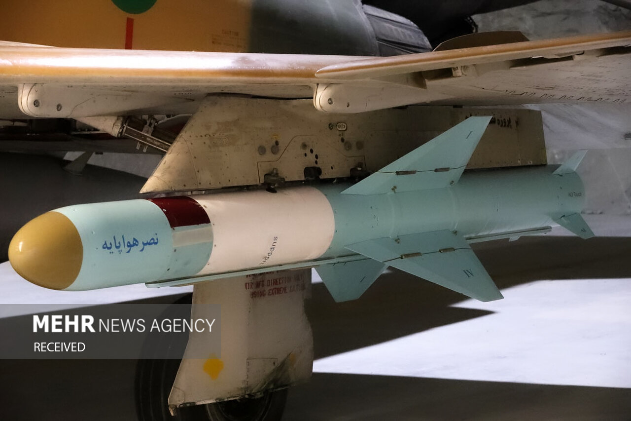 بازدید سرلشکر باقری از پایگاه هوایی عقاب ۴۴ ارتش