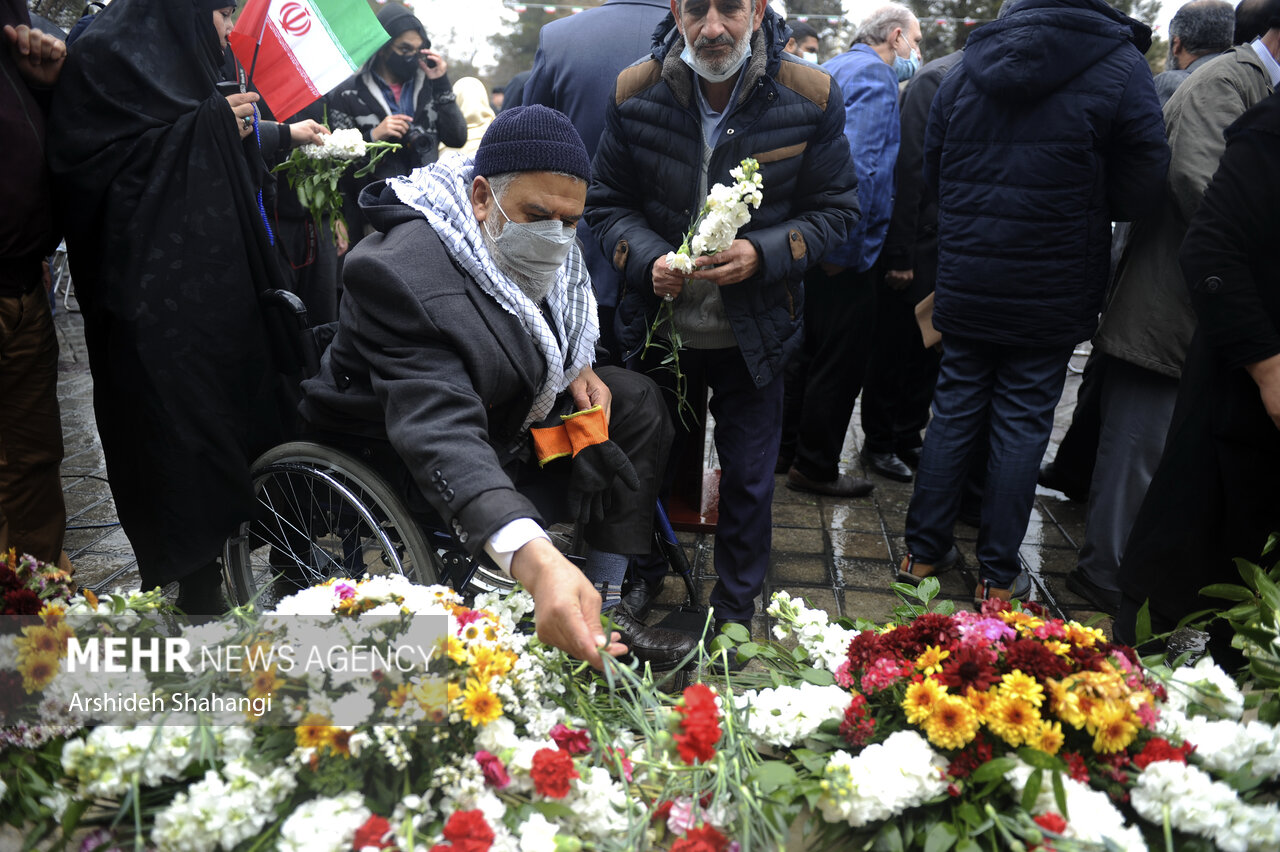 مراسم چهل و سومین سالروز ورود تاریخی امام خمینی (ره) به ایران