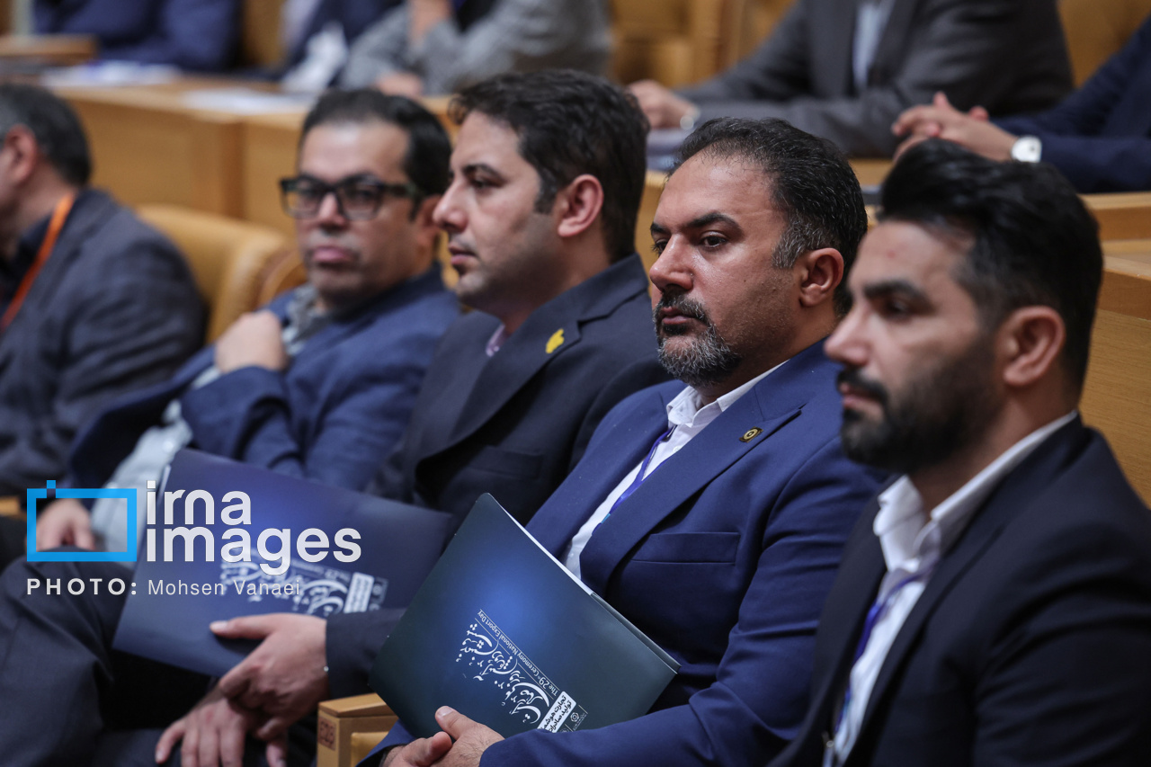 همایش «روز ملی صادرات» با حضور پزشکیان