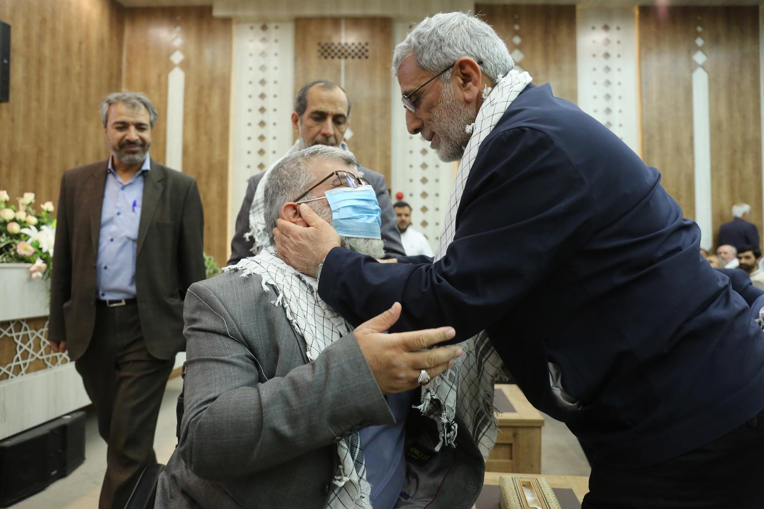 حضور سردار قاآنی و قالیباف در جمع «یاران خراسانی»