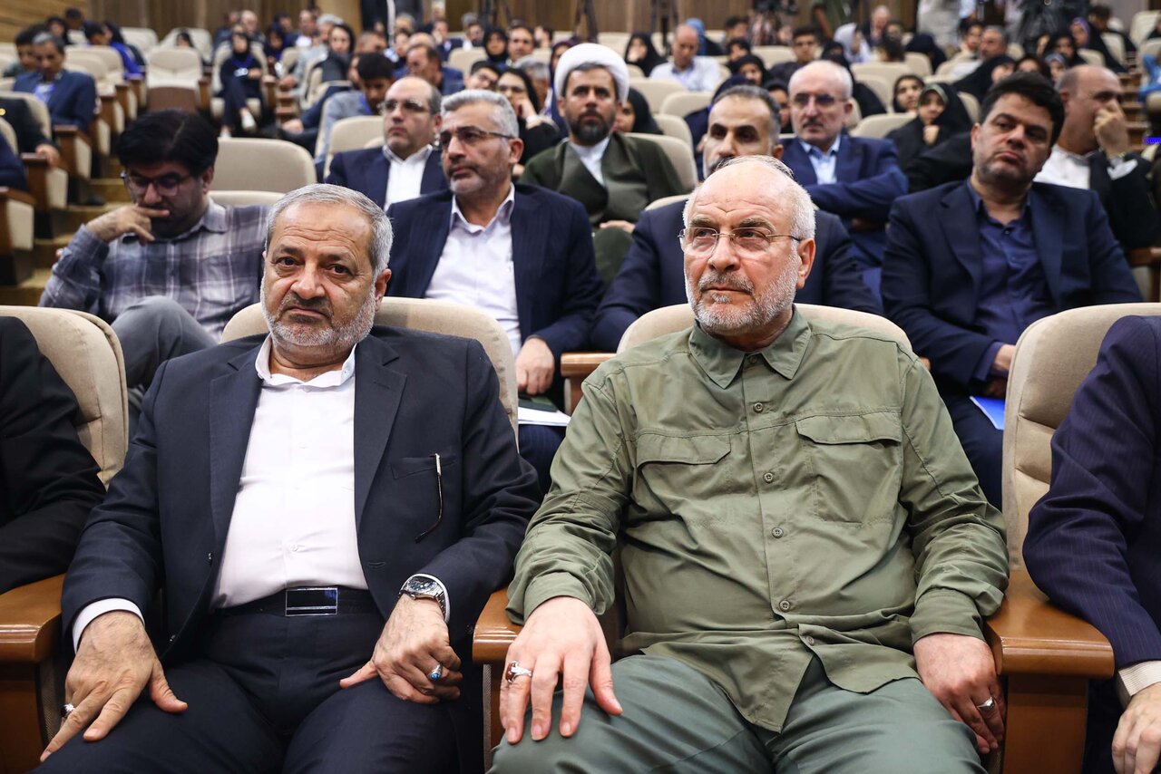 حضور قالیباف در اولین کارسوق حکمرانی داده‌محور