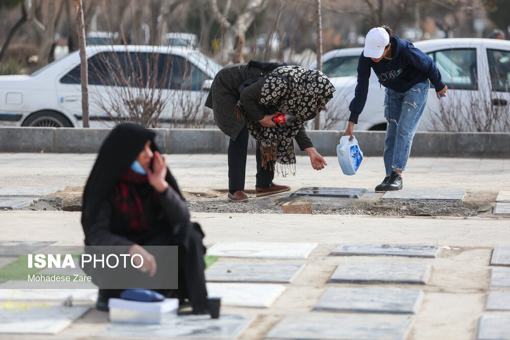 آیین چراغ برات در بهشت رضا (ع) - مشهد