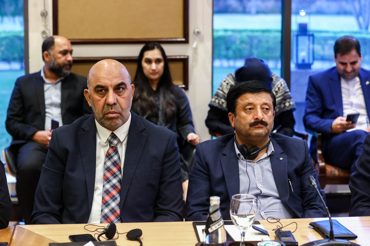 نشست اعضای فدراسیون اتاق‌های بازرگانی پاکستان با  قالیباف 