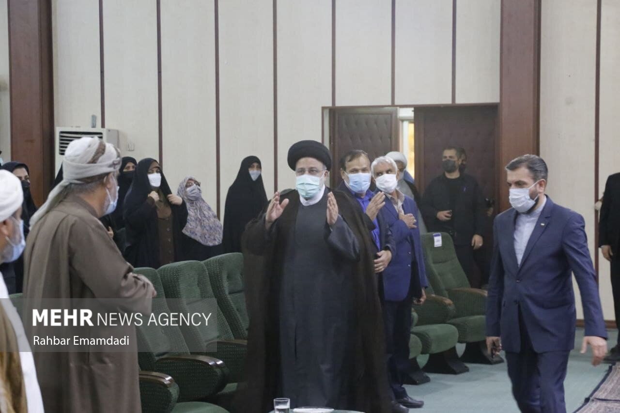 رئیس جمهور با اقشار مختلف مردم هرمزگان