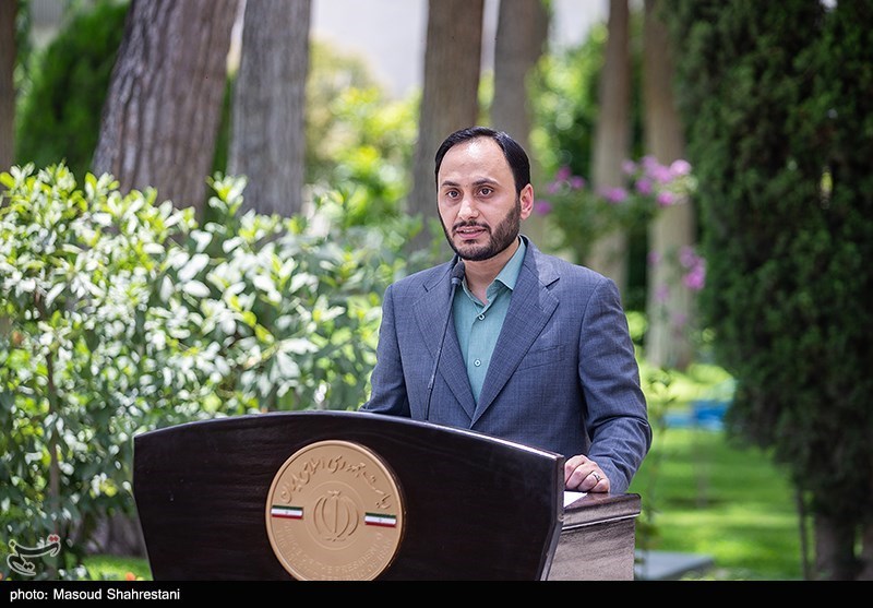 در حاشیه جلسه هیئت دولت