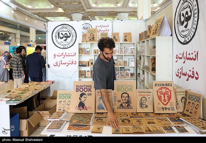 پنجمین روز سی‌ و چهارمین نمایشگاه کتاب تهران