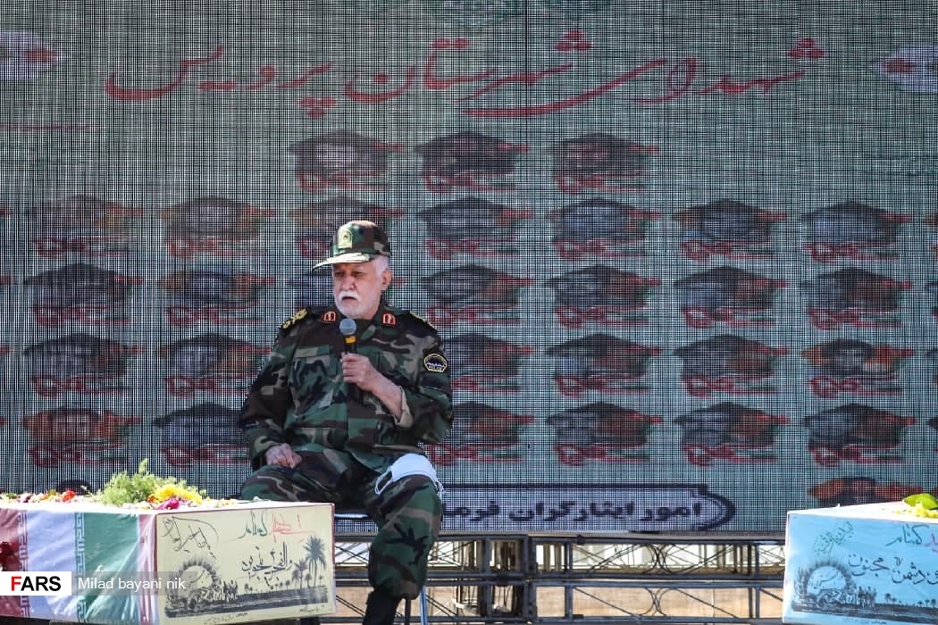 تشییع دو شهید گمنام