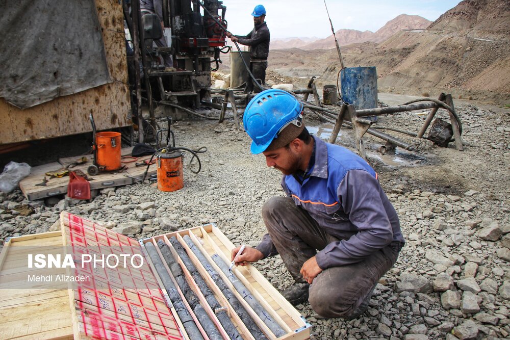 بازرسی از کارگاه‌های معدنی پرخطر 