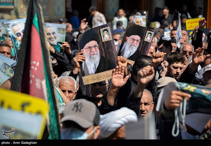 تجمع مردم شیراز در محکومیت اغتشاشات اخیر