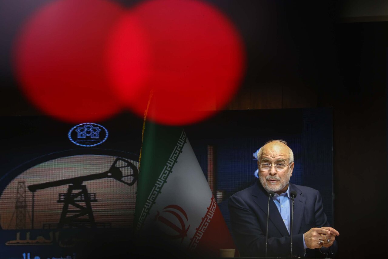 حضور قالیباف در همایش بین‌المللی صنعت نفت و گاز 