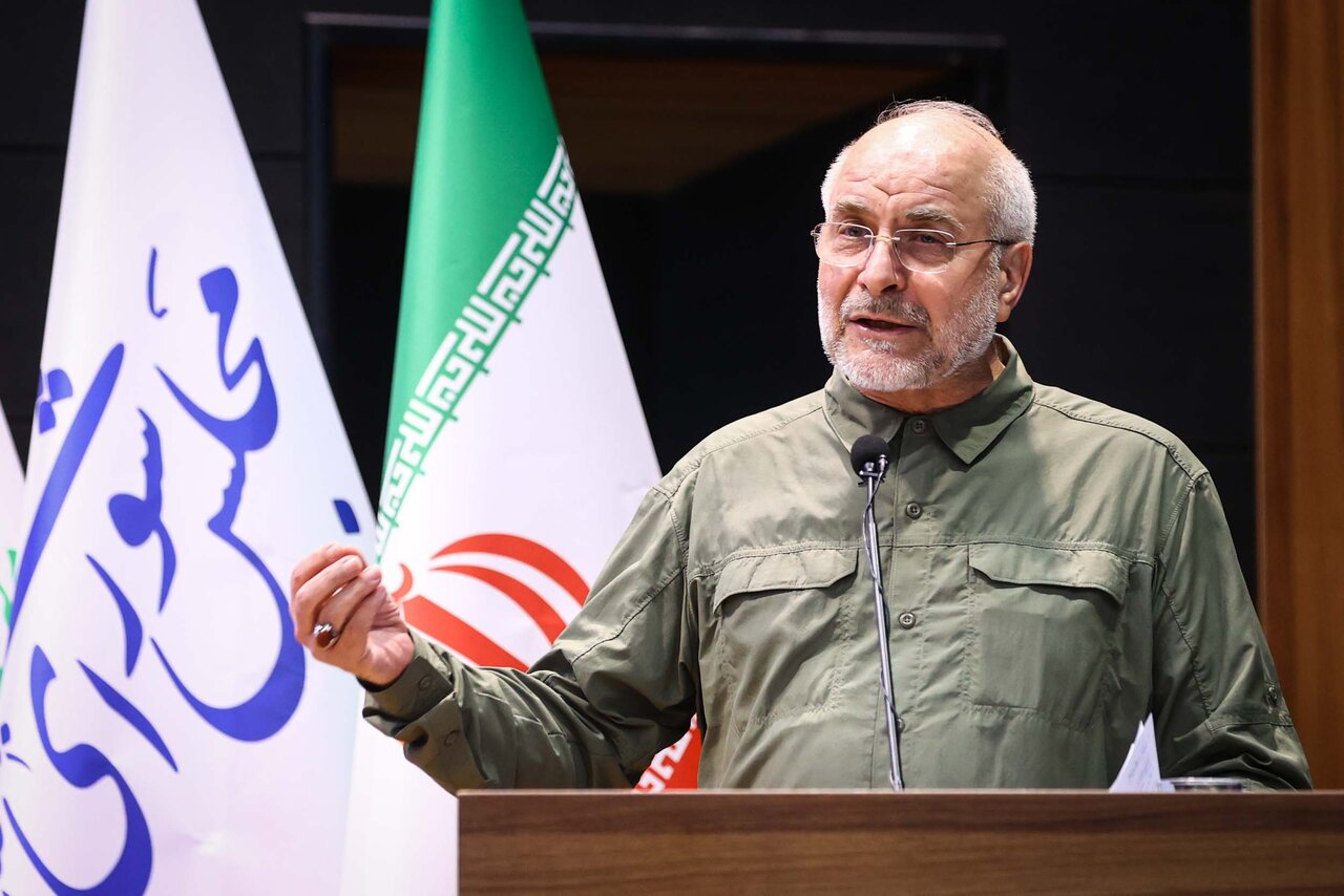 حضور قالیباف در اولین کارسوق حکمرانی داده‌محور