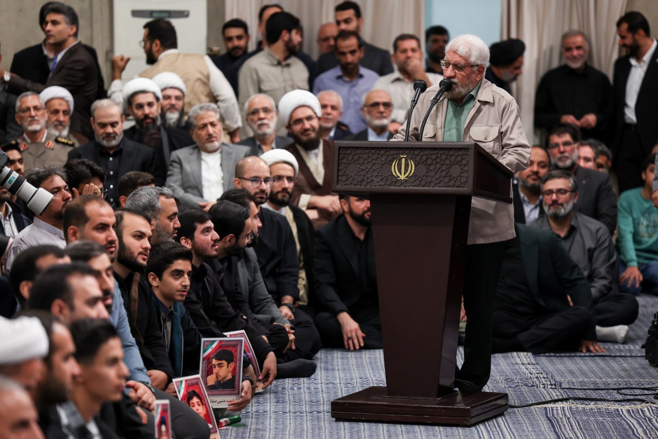 دیدار دانش‌آموزان و دانشجویان با رهبر انقلاب