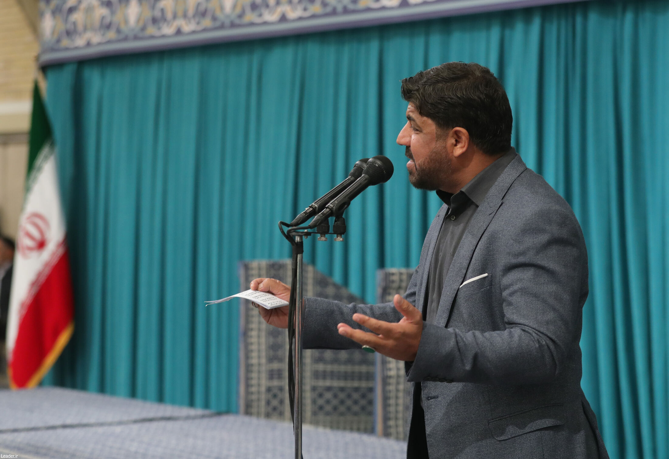 دیدار جمعی از خانواده‌ شهدا با رهبر انقلاب