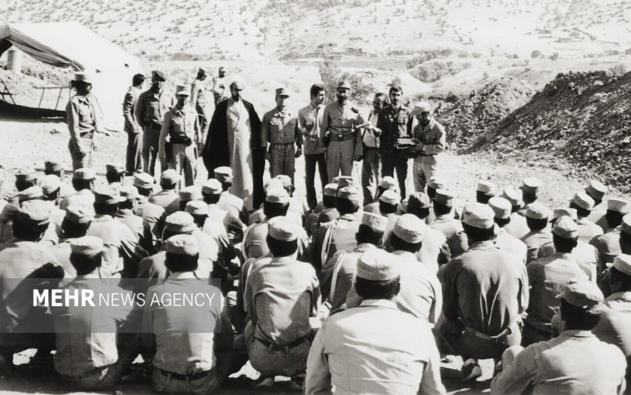 تصاویری ویژه از رهبر معظم انقلاب 