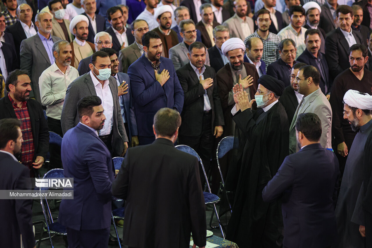 رئیسی در آیین بزرگداشت مقام معلم