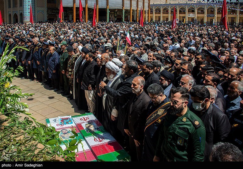  تشییع و تدفین شهدا حادثه تروریستی حرم شاهچراغ (ع)