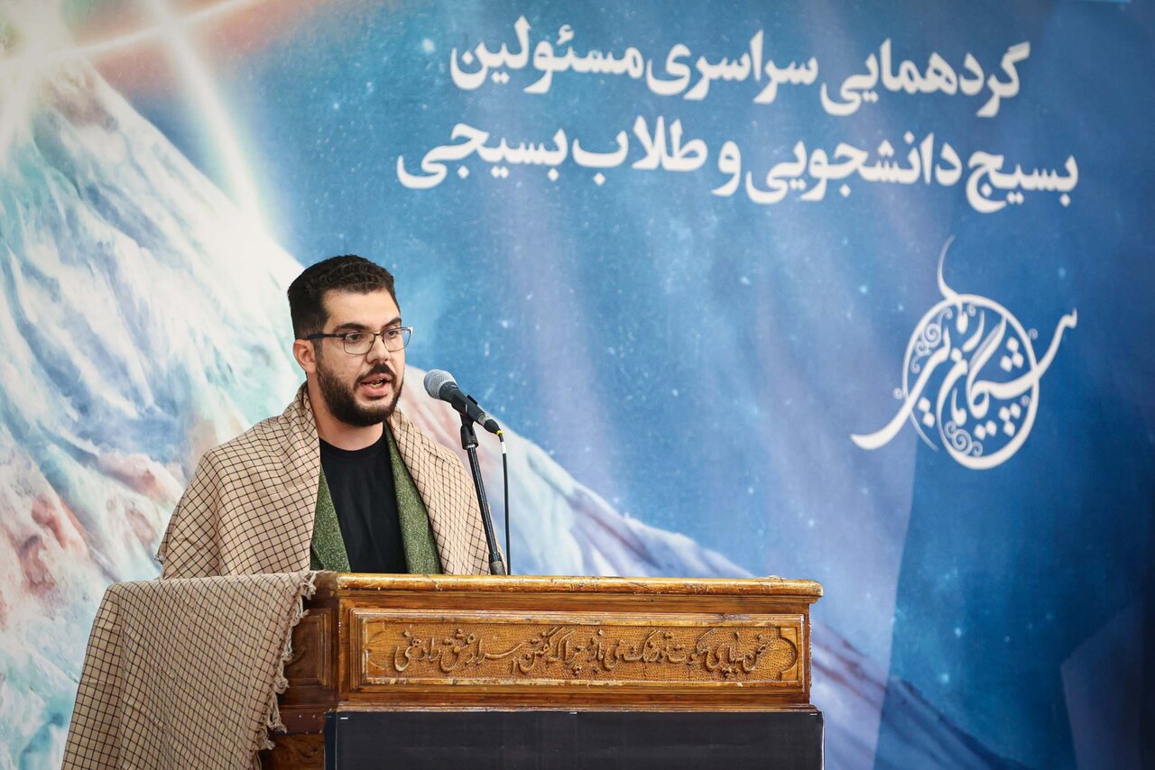 قالیباف در کنگره ۳۰۰۰ نفری مسئولان بسیج دانشجویی 