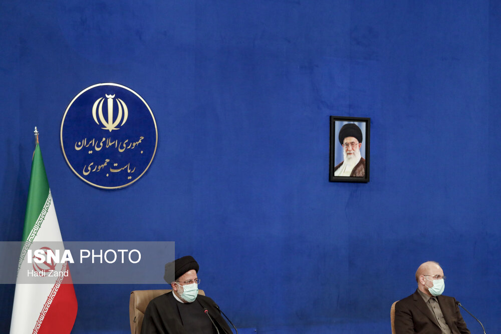 جلسه شورای عالی انقلاب فرهنگی