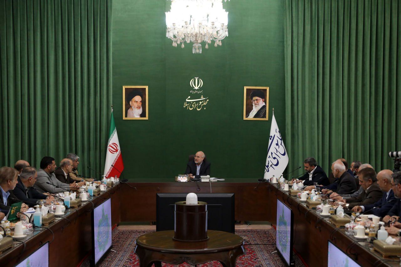 نشست مسئولان مراکز آموزش غیر دولتی کشور با قالیباف 
