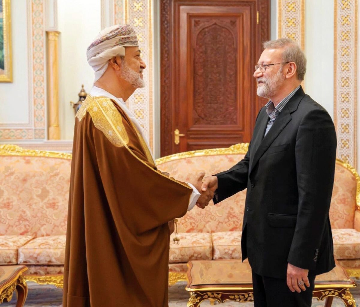 دیپلماسی لاریجانی در عمان و قطر/ جنگ‌طلبی نتانیاهو در واشینگتن
