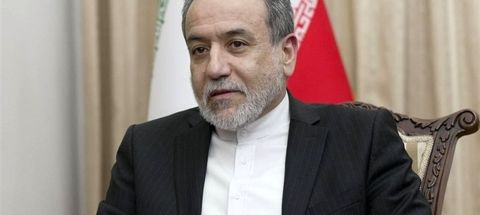 عراقچی: در برخی تاسیسات بمباران شده ایران بمب‌های عمل‌نکرده وجود دارد/ در این زمینه با آژانس در تماس هستیم