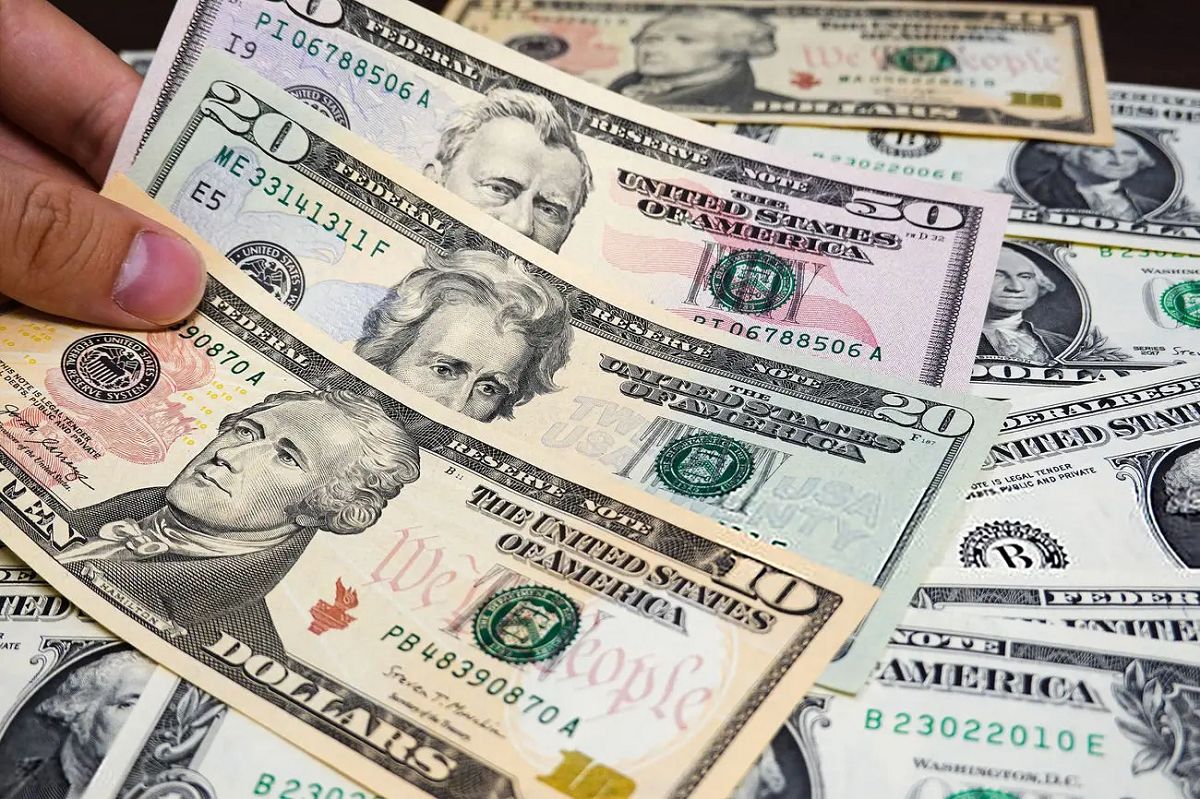 جهش تازه قیمت دلار با تنش‌های سیاسی | سناریوی صعود فعال شد